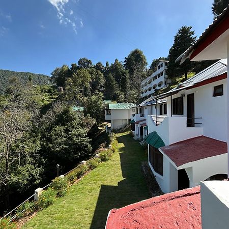 Kumaon Roop Resort Near Kainchi Dham Nainital Zewnętrze zdjęcie