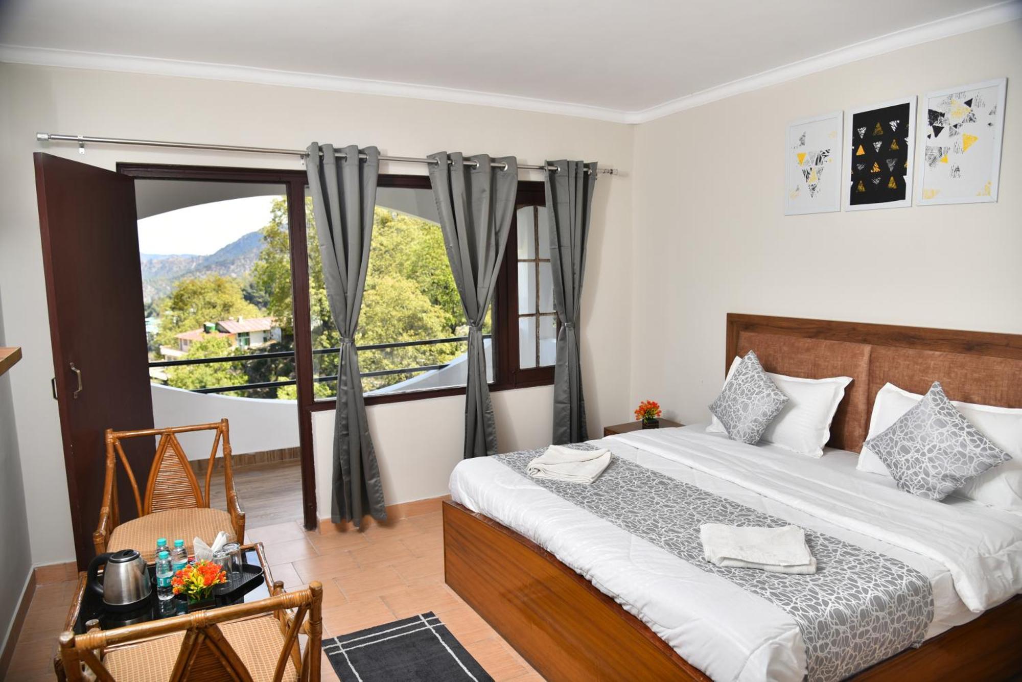 Kumaon Roop Resort Near Kainchi Dham Nainital Zewnętrze zdjęcie