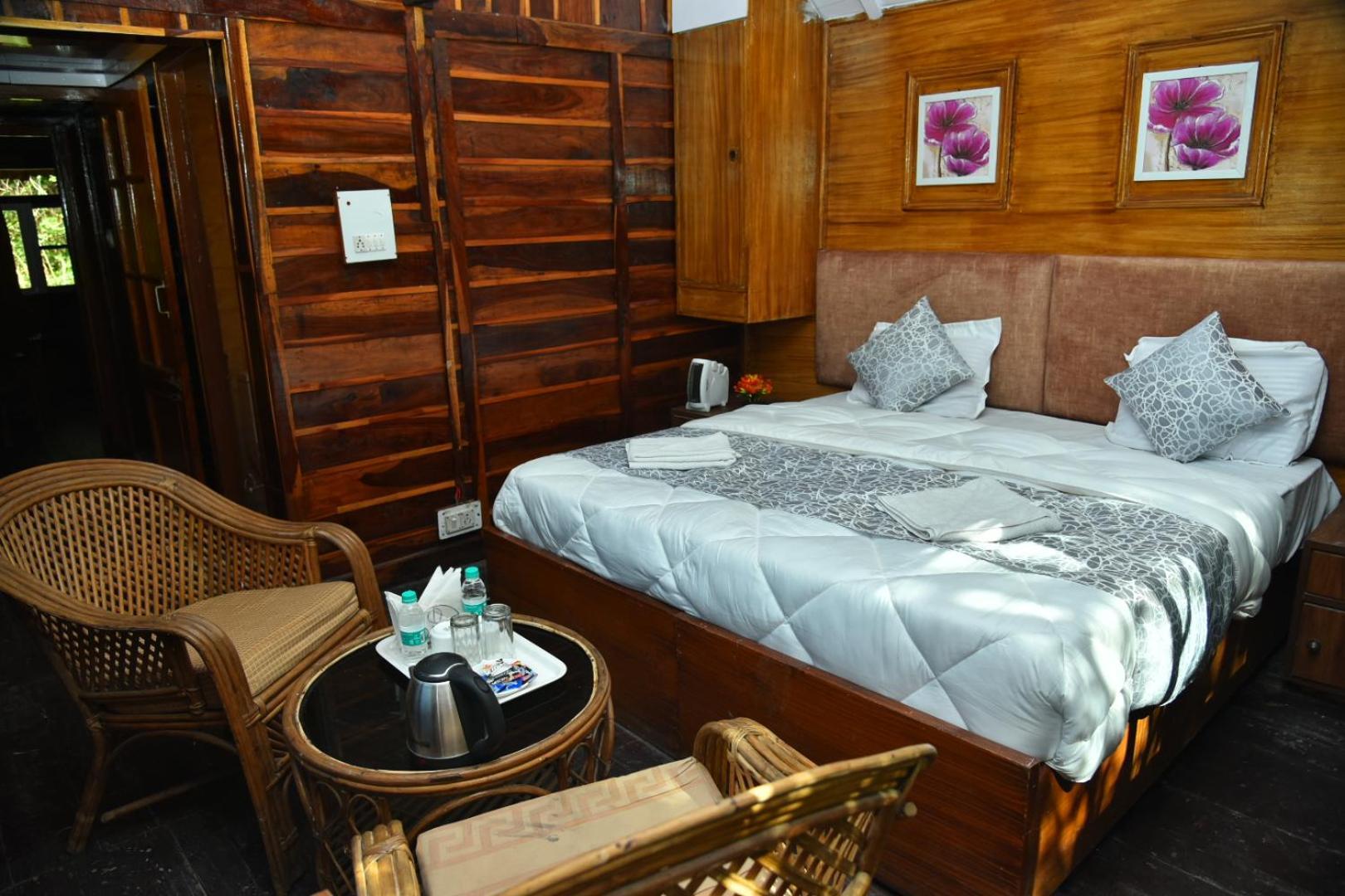 Kumaon Roop Resort Near Kainchi Dham Nainital Zewnętrze zdjęcie