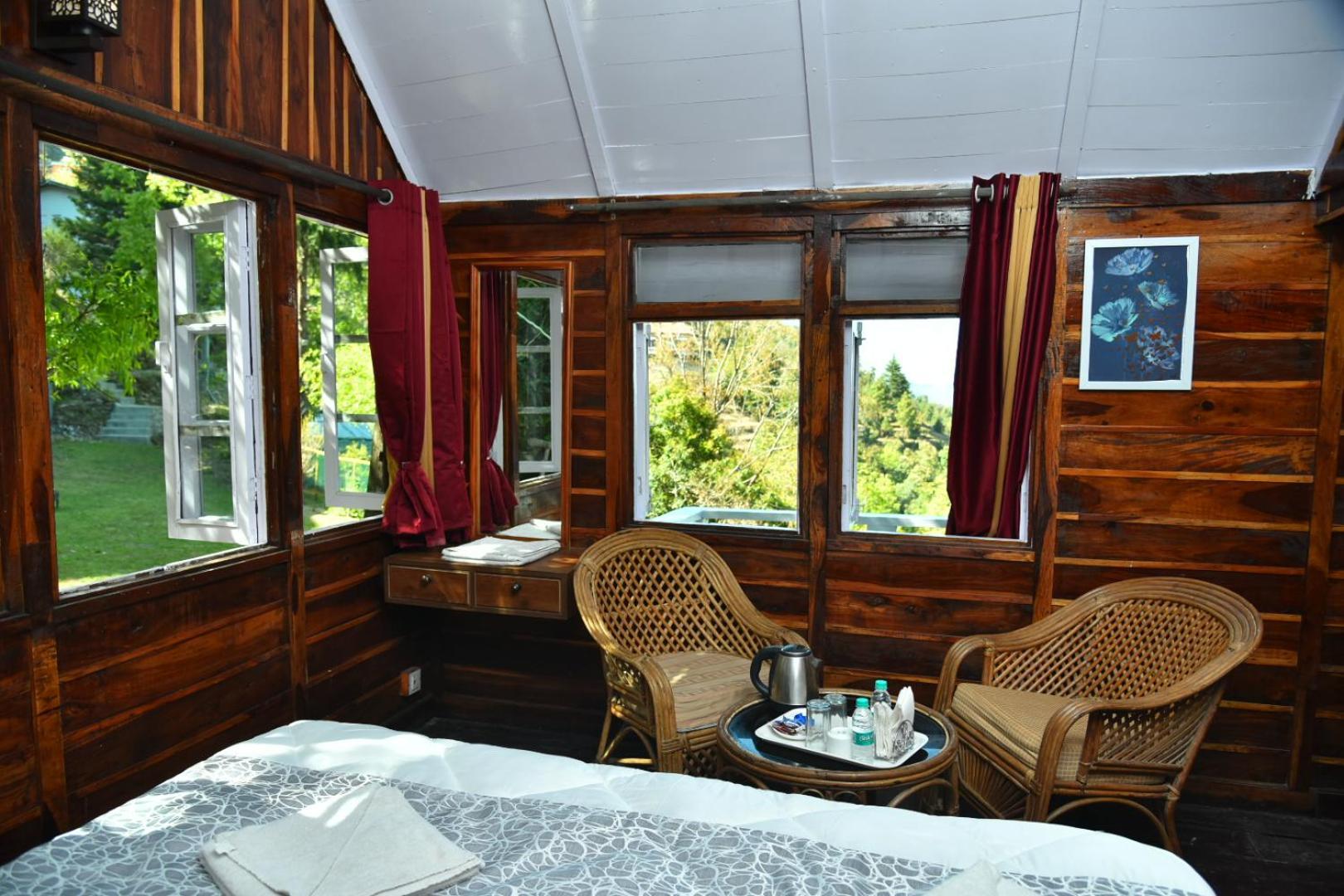 Kumaon Roop Resort Near Kainchi Dham Nainital Zewnętrze zdjęcie
