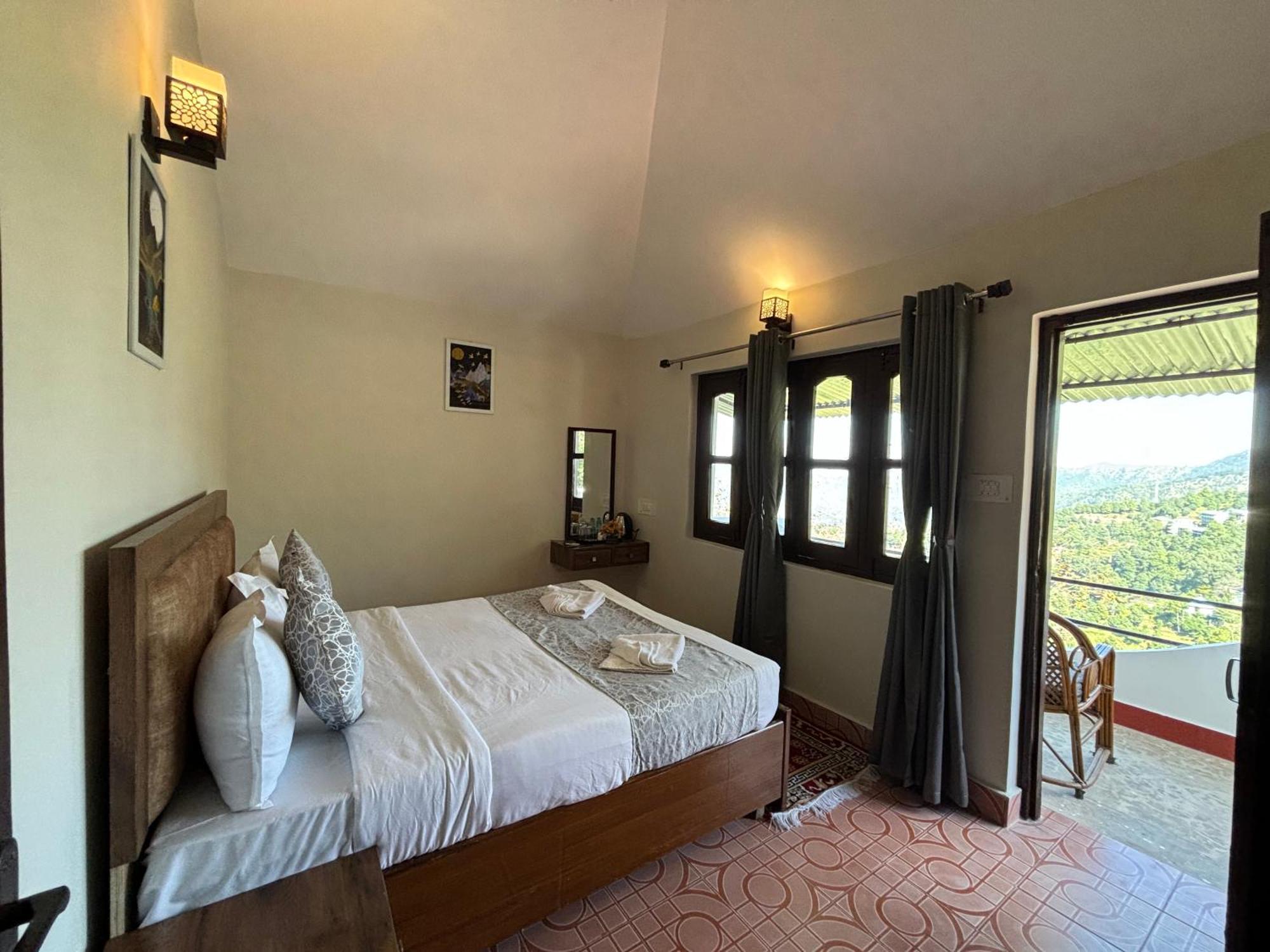 Kumaon Roop Resort Near Kainchi Dham Nainital Zewnętrze zdjęcie