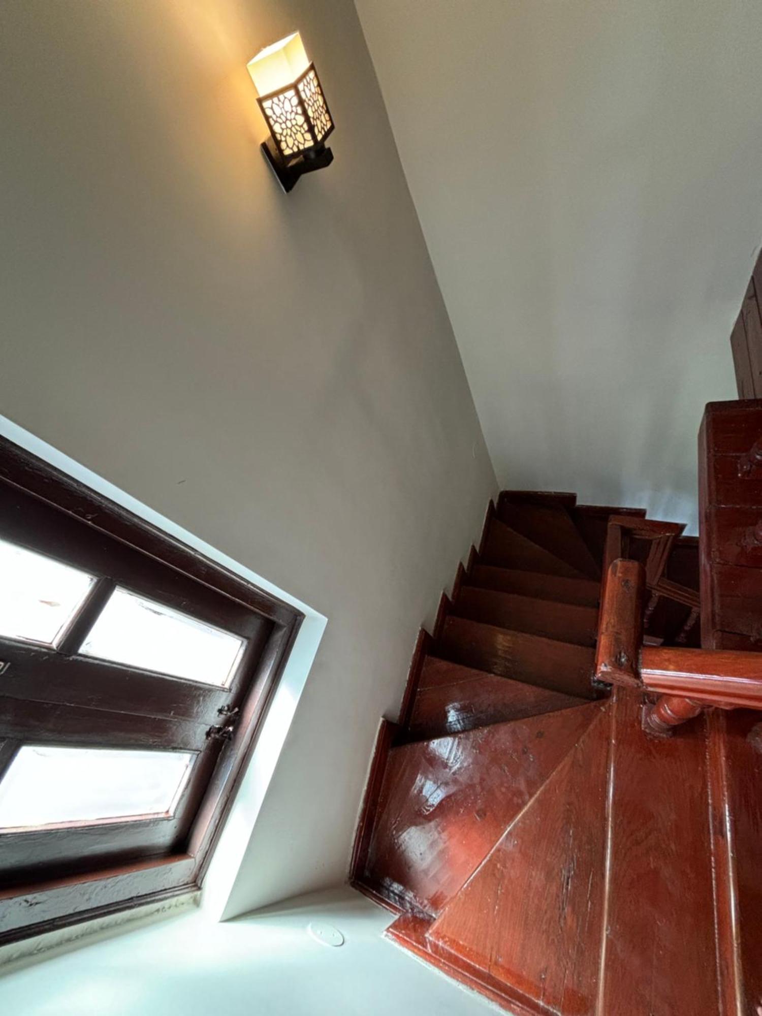 Kumaon Roop Resort Near Kainchi Dham Nainital Zewnętrze zdjęcie